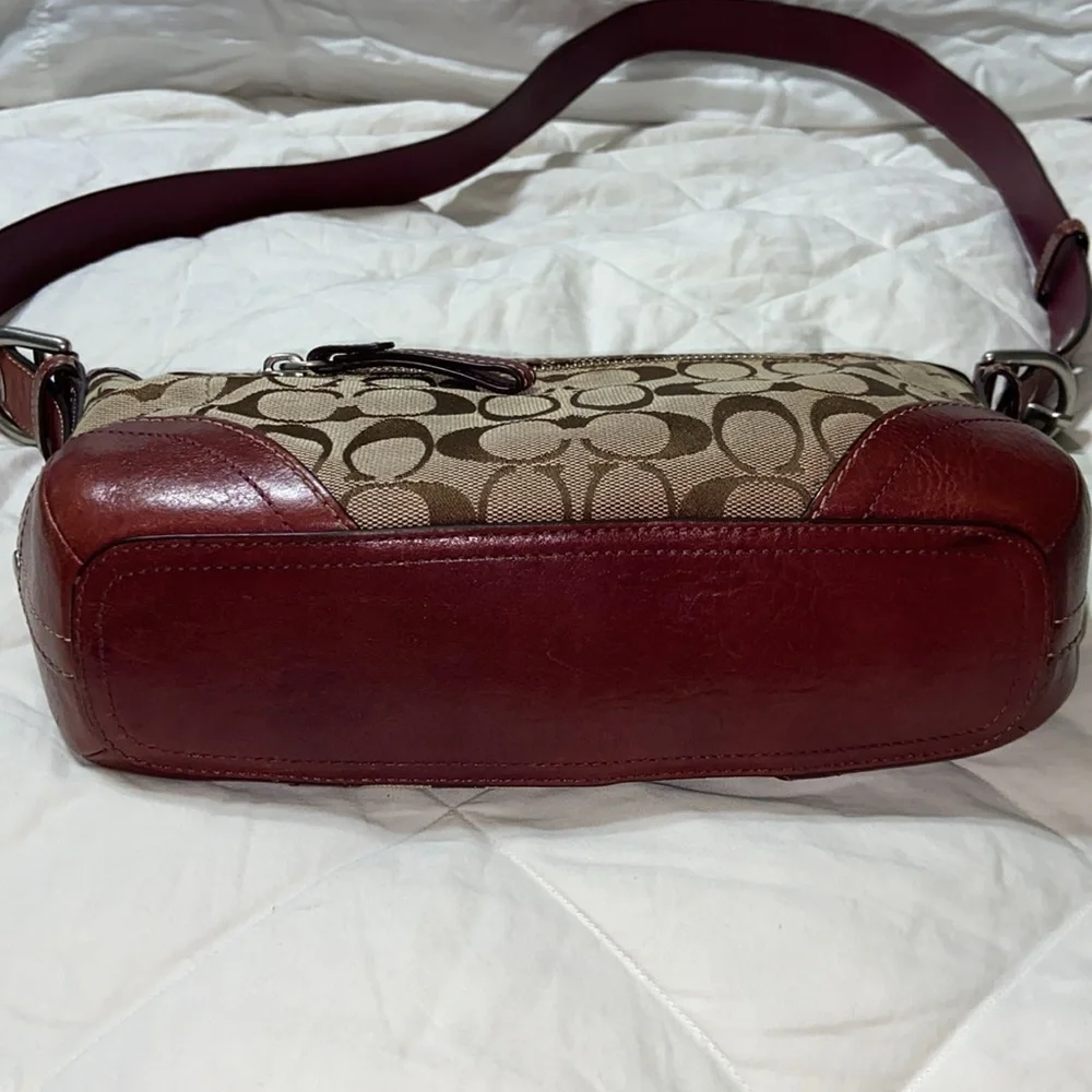Coach Authentic Hobo Handbag Canvas Leather Brown F12328